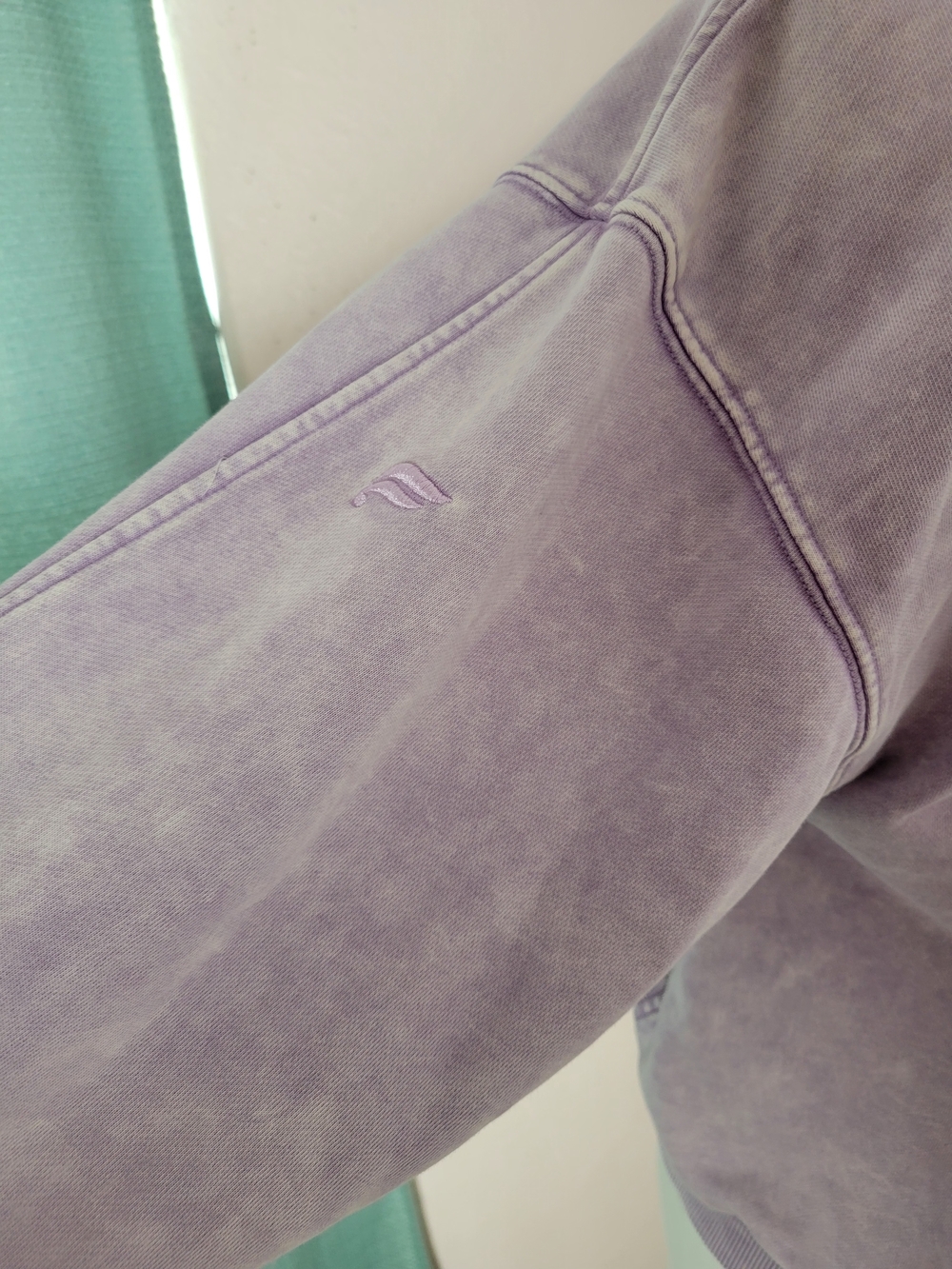 Fabletics Sport Lavender Acid Wash 1/4 Zip Pullover Sweatshirt - Fits Like Mediu - Picture 8 of 9